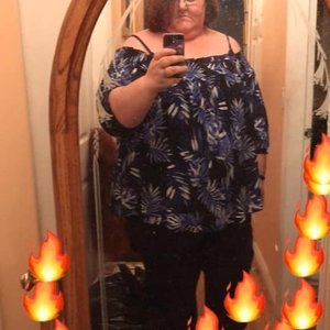 Meet your Posher, Tanya